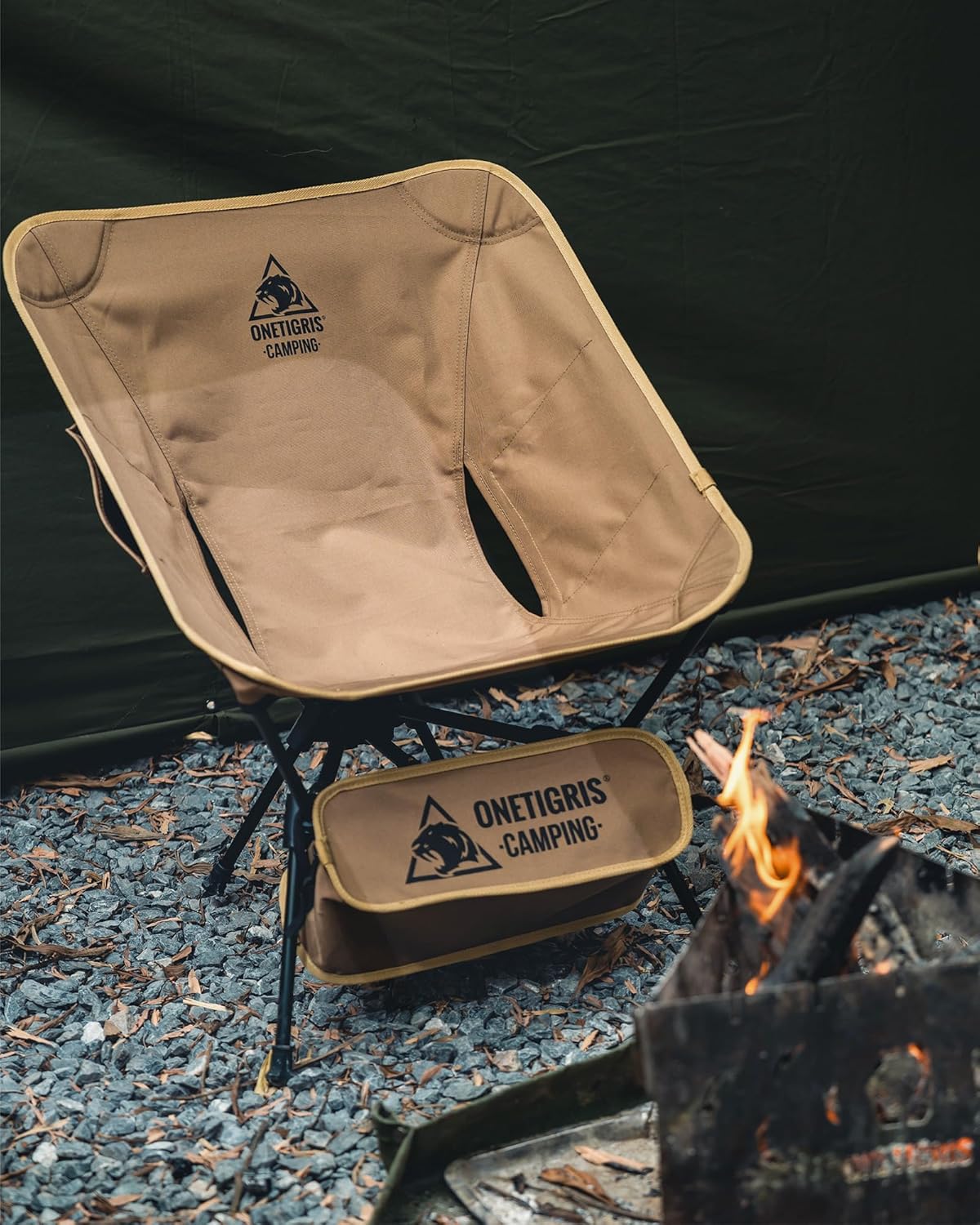 OneTigris TIGERBLADE Campingstuhl faltbar 150 kg, Klappstuhl Camping leicht Dreiecksrahmen, Faltstuhl Ultraleicht, mit 2 Seitentaschen für Outdoor, Wandern